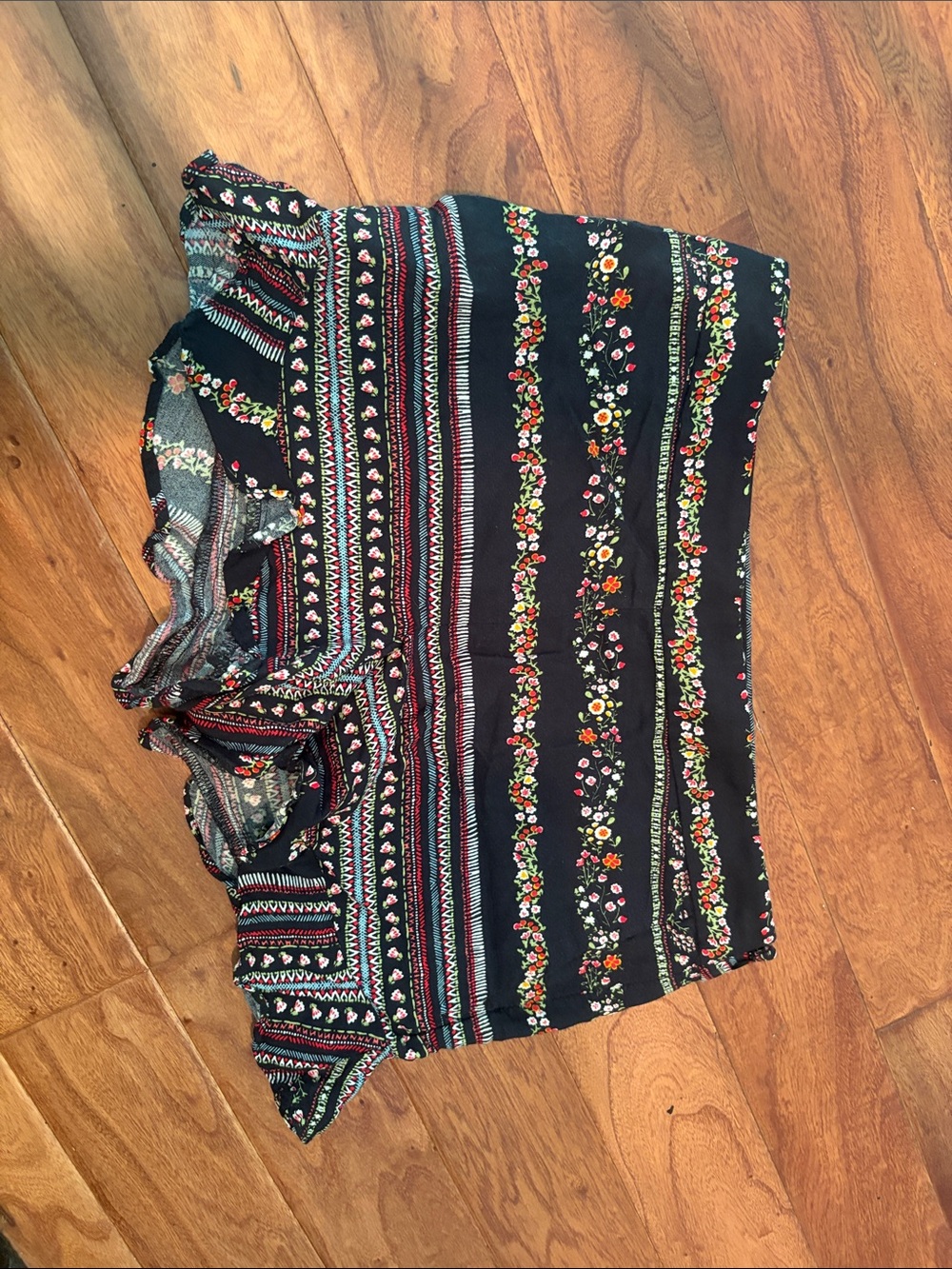 Loft Multi-Patterned Floral Frill Hem Shorts Size 2 - Picture 2 of 6